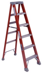 FS1500 Series Fiberglass Step Ladder, 2 ft x 17 in, 300 lb Capacity