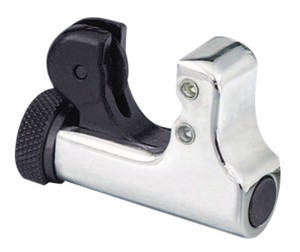 1/8 in to 1-1/8 in O.D. Stainless Steel Tubing Cutter